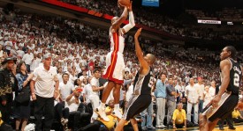 杨瀚森：篮球场上的传球大师与团队闪耀时刻