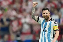 曼城新赛季焦点战：冈萨雷斯中场指挥，B席赖因德斯火力全开，哈兰德冲击进球纪录