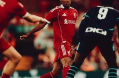 皇马巴萨激战西甲联赛，皇马领先优势缩小，巴塞罗那逆转取胜